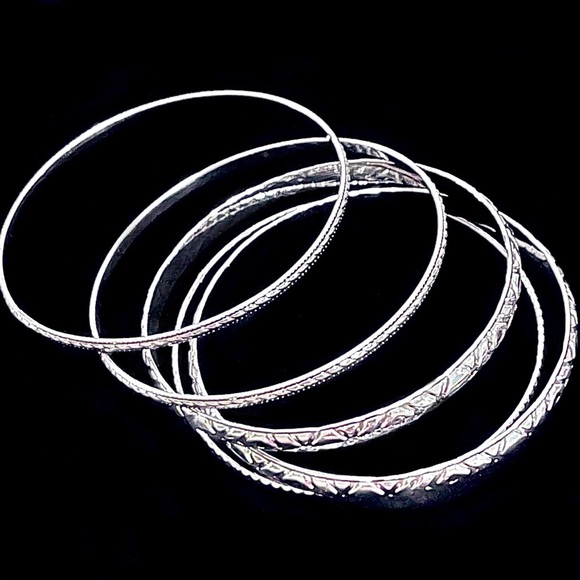 Silver-Toned Bangles - Picture 5 of 6